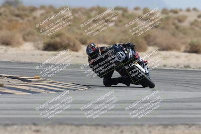 media/Oct-04-2025-CVMA (Sat) [[408bcdd6e4]]/Race 4-Formula Middleweight (Holeshot)/